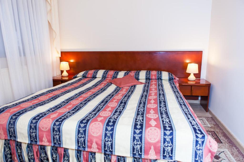 Hotel Rebajlo Pila Phòng bức ảnh